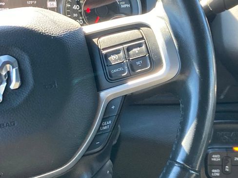 Used 2022 RAM 2500 Big Horn w/ Level C Equiment Group AWD/4WD image 7
