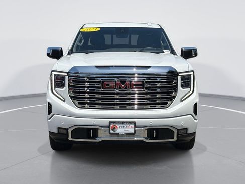 Used 2023 GMC Sierra 1500 Denali w/ Denali Reserve Package AWD/4WD image 2