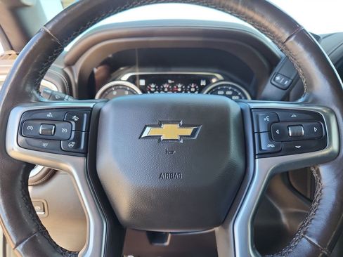 Used 2022 Chevrolet Silverado 3500 LTZ w/ LTZ Texas Edition AWD/4WD image 17