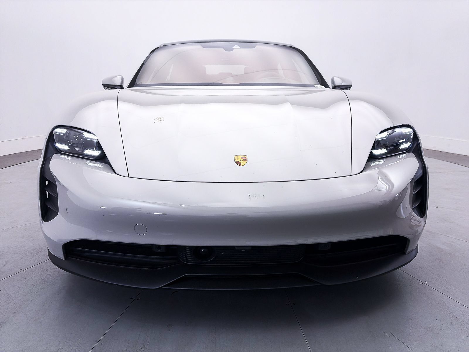 Used 2023 Porsche Taycan GTS AWD/4WD image 14