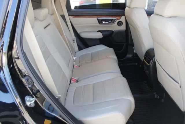 Used 2017 Honda CR-V Touring image 12