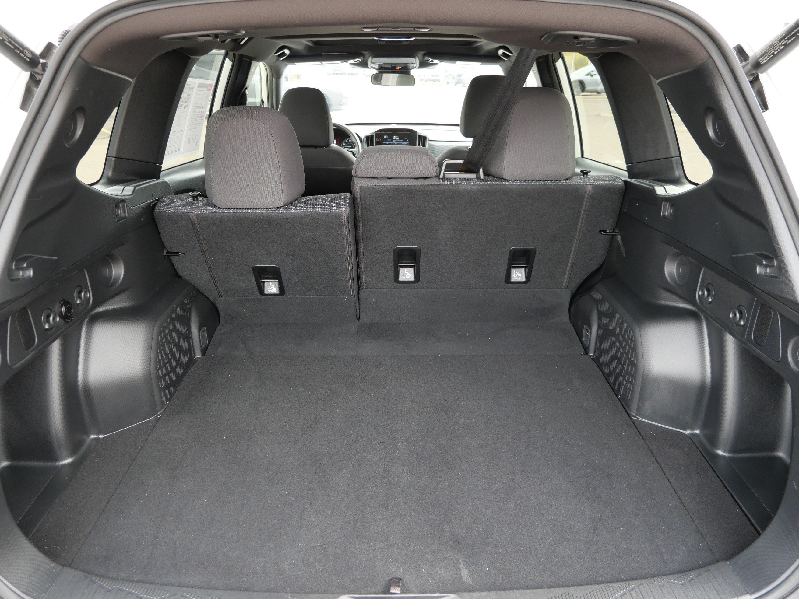 Used 2025 Subaru Forester Premium AWD/4WD image 18