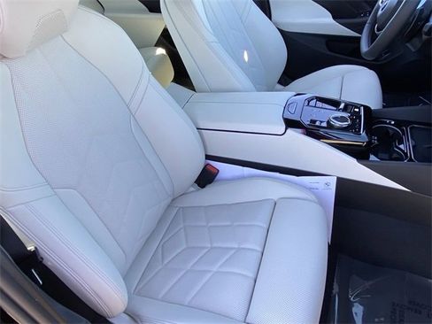 New 2025 BMW 530i 530i image 11