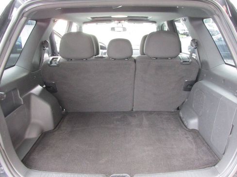 Used 2012 Ford Escape XLT FWD image 11