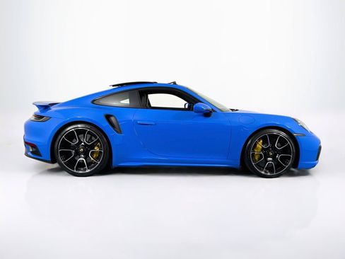 Used 2022 Porsche 911 Turbo S AWD/4WD image 4