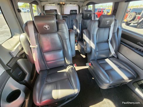 Used 2019 Ford Transit 150 148 Low Roof w/ Exterior Upgrade Package image 50