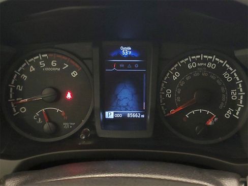 Used 2019 Toyota Tacoma SR image 17