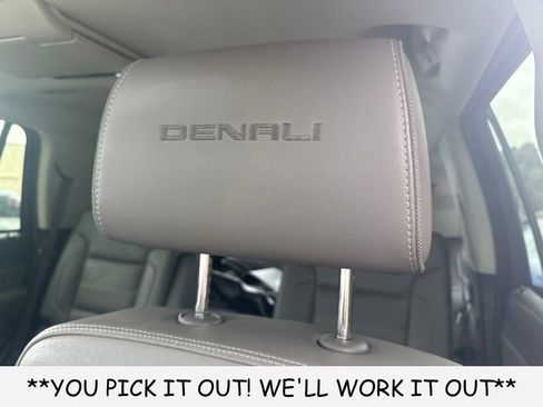 Used 2017 GMC Yukon Denali w/ Open Road Package AWD/4WD image 13