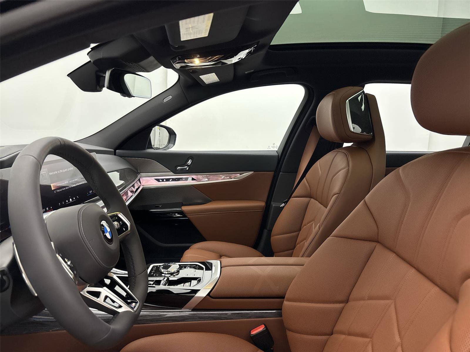New 2026 BMW 760i xDrive w/ Executive Package AWD/4WD image 24