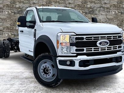 New 2025 Ford F550 4x4 Regular Cab Super Duty w/ XL Chrome Package
