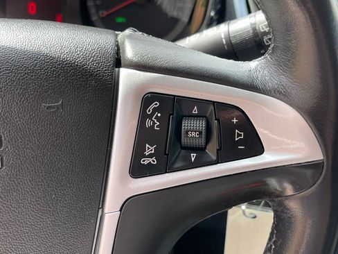 Used 2011 GMC Terrain SLT image 29