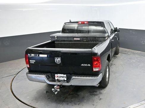 Used 2023 RAM 1500 Classic SLT w/ Trailer & Traction Group AWD/4WD image 39