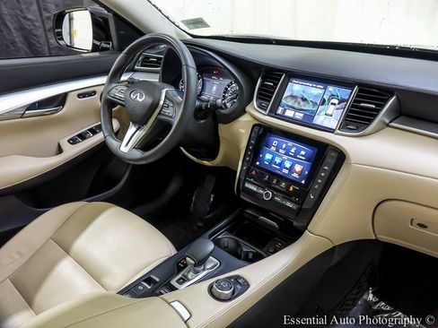 Used 2019 INFINITI QX50 Essential w/ Premium Heat Package image 26