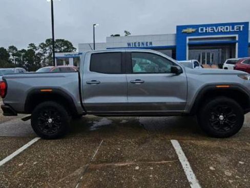 Certified 2024 GMC Canyon Elevation w/ Elevation Premium Package image 9