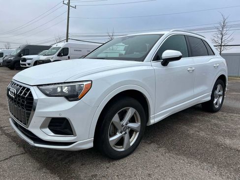 Used 2020 Audi Q3 2.0T Premium w/ Convenience Package image 28