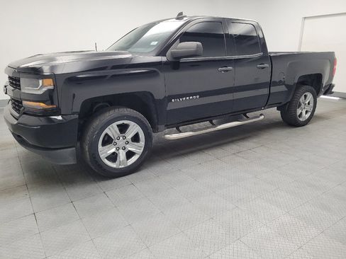 Used 2016 Chevrolet Silverado 1500 Custom w/ Custom Convenience Package RWD image 2