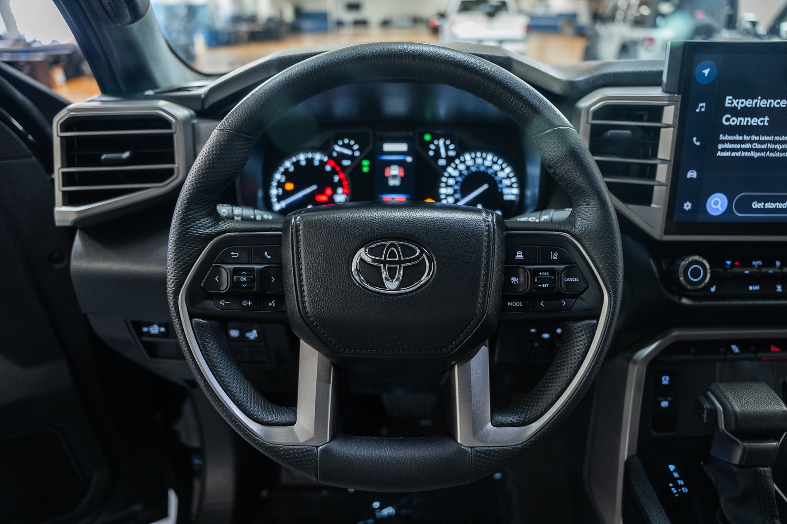 Used 2025 Toyota Tundra SR5 w/ SR5 Premium Package AWD/4WD image 33