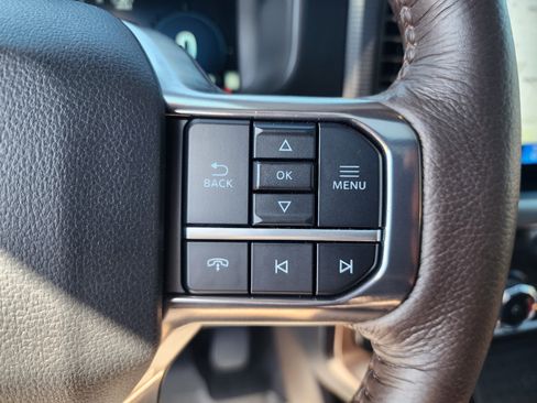 Used 2025 Ford F150 King Ranch w/ FX4 Off-Road Package image 30