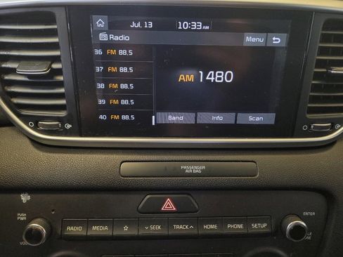 Used 2020 Kia Sportage LX AWD/4WD image 25