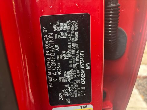 Used 2025 Kia Soul LX w/ LX Technology Package image 27