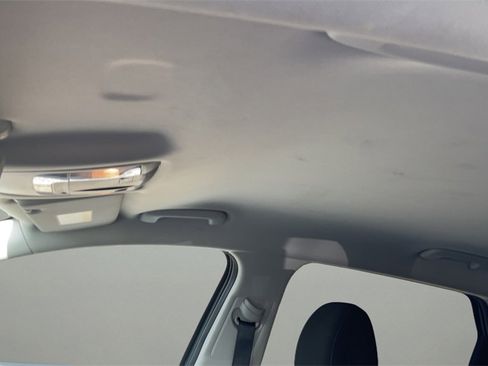 Used 2024 Kia Sportage LX image 17