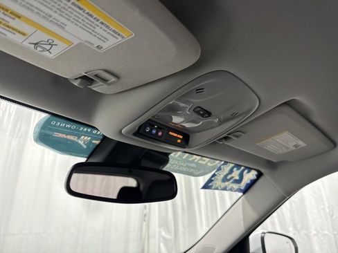 Certified 2023 Chevrolet TrailBlazer LT w/ Convenience Package image 24