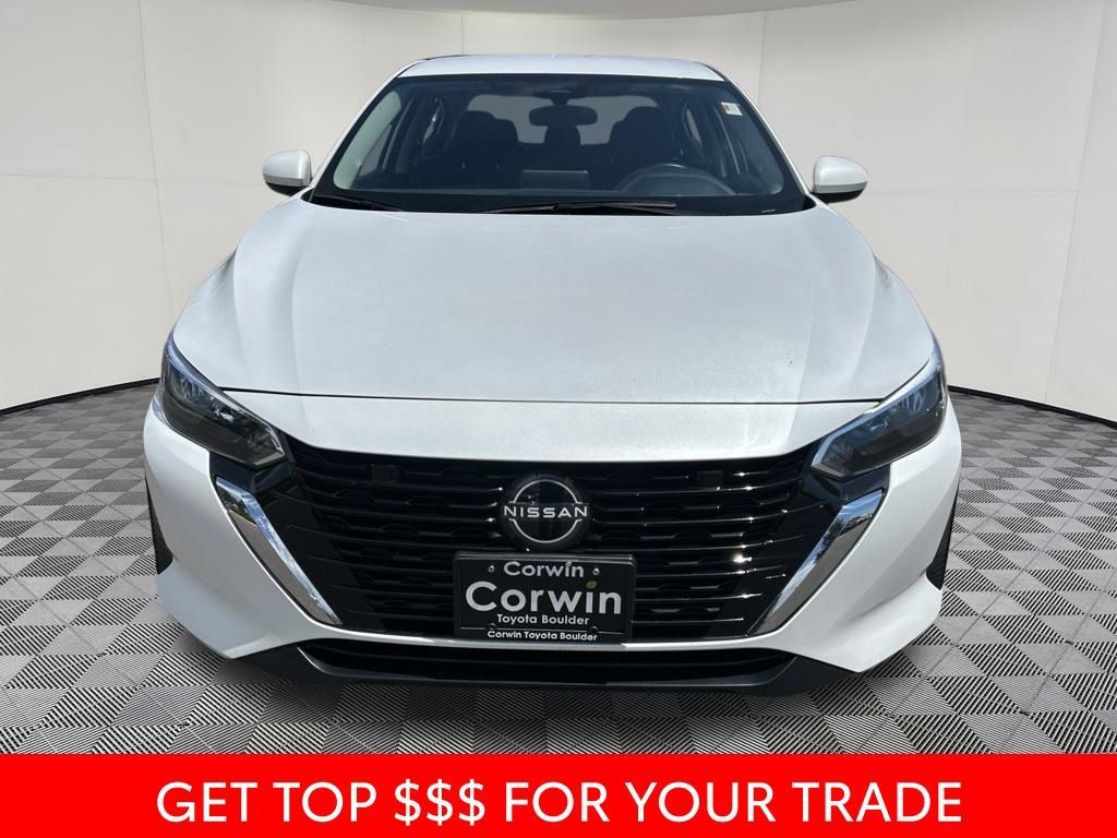 Used 2024 Nissan Sentra SV FWD image 2