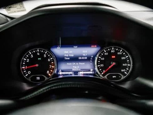 Used 2019 Jeep Renegade Limited image 22