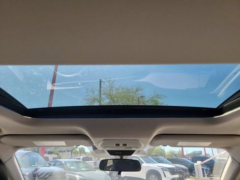 New 2026 Nissan Kicks SV w/ SV Premium Package FWD image 16