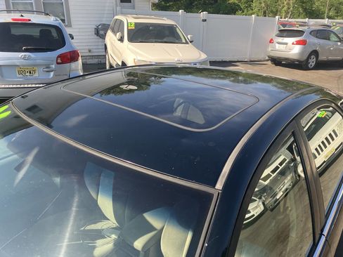 Used 2006 Toyota Camry LE FWD image 12