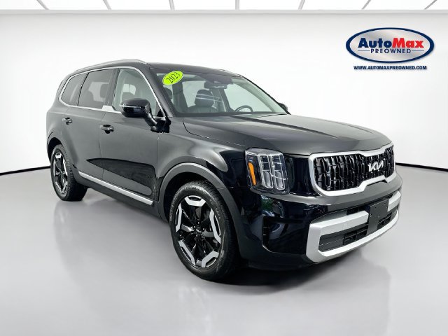 Used 2023 Kia Telluride EX w/ EX Captain's Chair Package AWD/4WD image 1