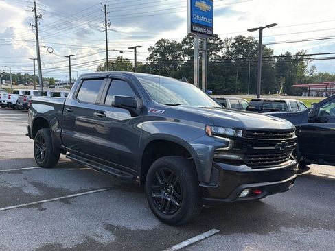 Used 2021 Chevrolet Silverado 1500 LT Trail Boss w/ Convenience Package II AWD/4WD image 4