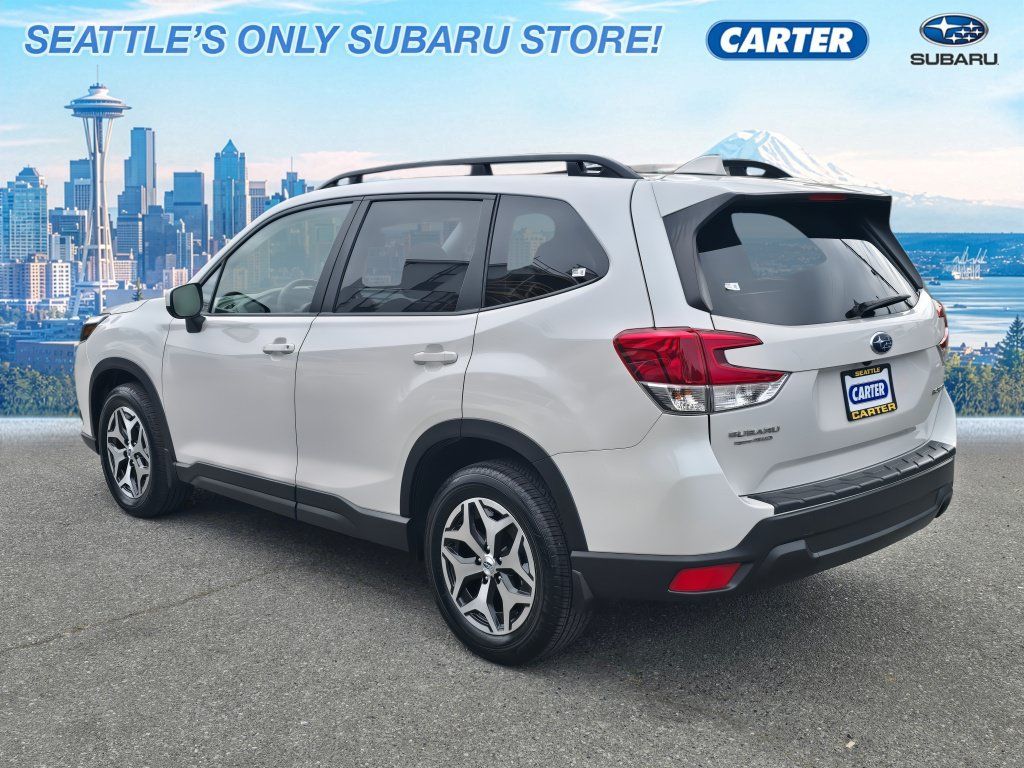 Certified 2023 Subaru Forester Premium AWD/4WD image 6