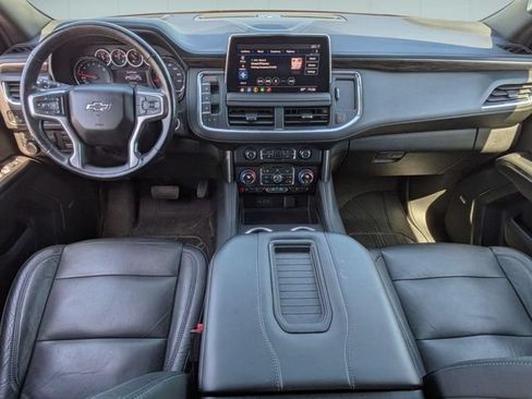 Used 2021 Chevrolet Tahoe Z71 w/ Z71 Signature Package AWD/4WD image 24