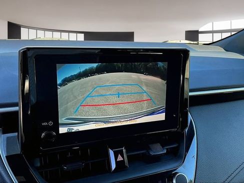 Used 2024 Toyota Corolla SE image 35