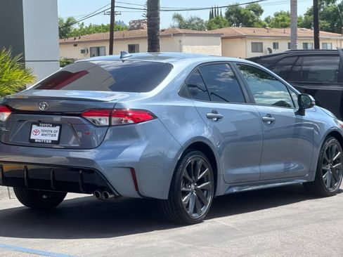 Used 2024 Toyota Corolla SE w/ SE Premium Package FWD image 5