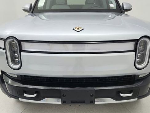 Used 2023 Rivian R1T Adventure image 27