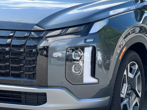 Used 2024 Hyundai Palisade SEL FWD image 11