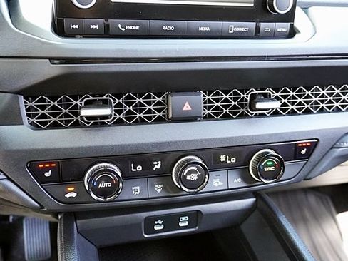 Used 2023 Honda Accord EX image 27