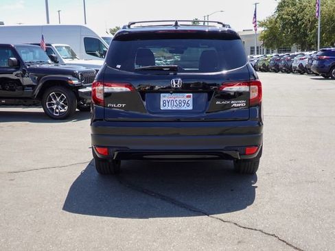Used 2022 Honda Pilot Black Edition image 7