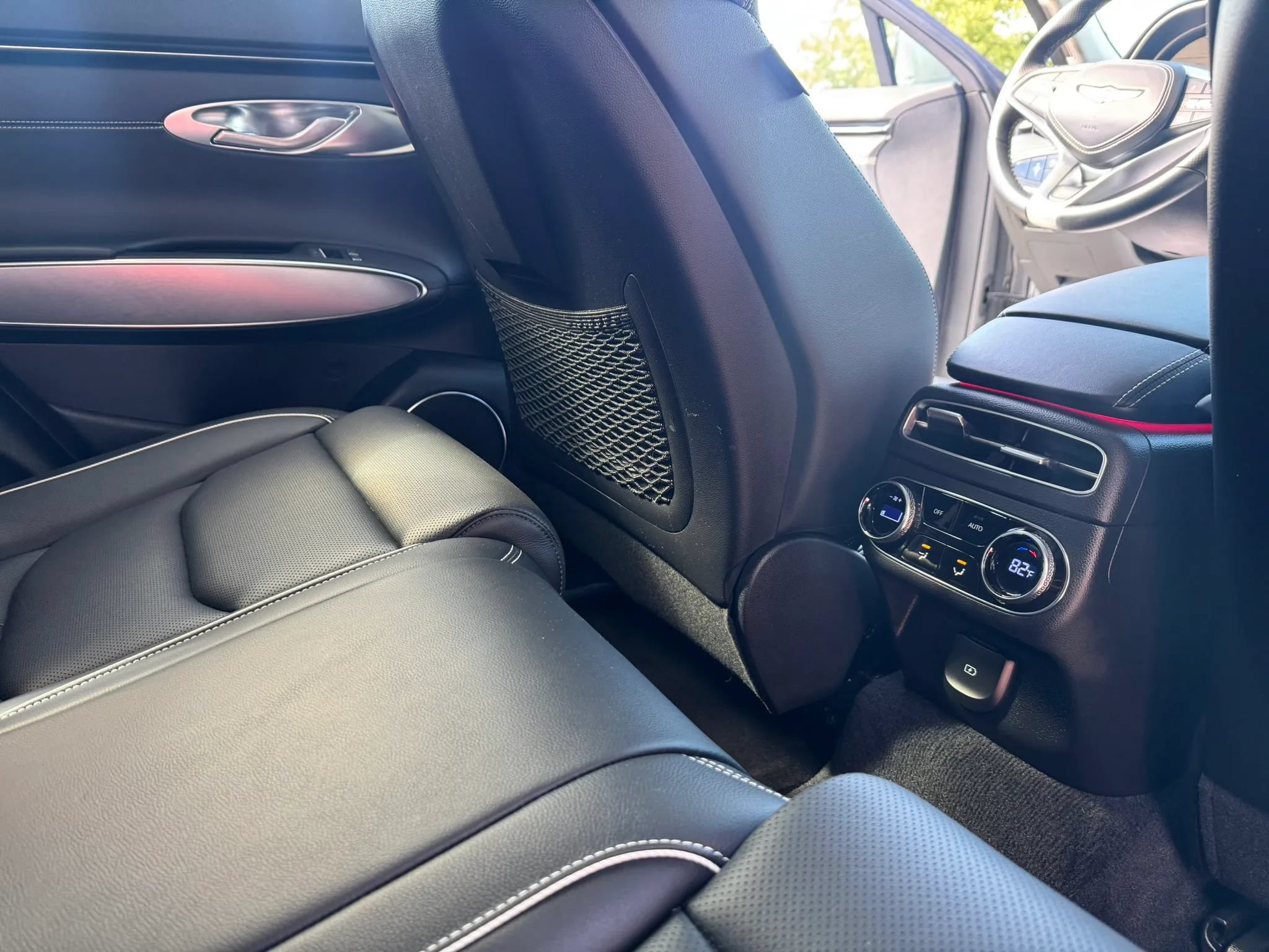 Used 2023 Genesis Electrified GV70 AWD/4WD image 16