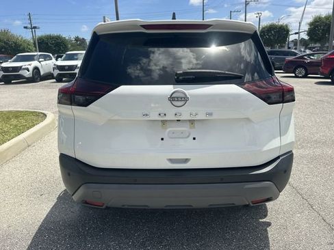Used 2023 Nissan Rogue S FWD image 8