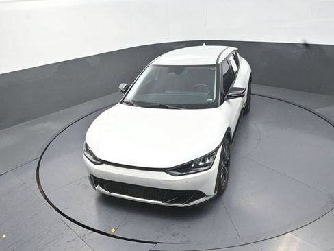 Used 2023 Kia EV6 Wind w/ Wind Technology Package AWD/4WD image 14