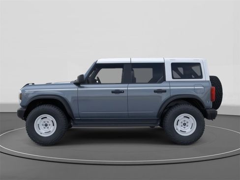 New 2025 Ford Bronco Heritage Edition image 3