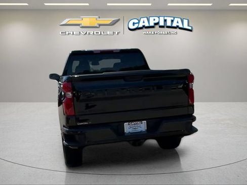 Used 2026 Chevrolet Silverado 1500 Custom w/ LPO, Dark Essentials Package AWD/4WD image 4