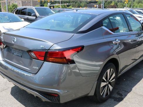 Used 2022 Nissan Altima 2.5 SL AWD/4WD image 7