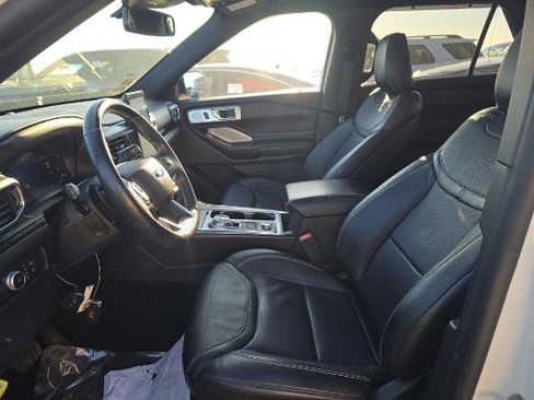Used 2020 Ford Explorer ST w/ Premium Technology Package AWD/4WD image 5