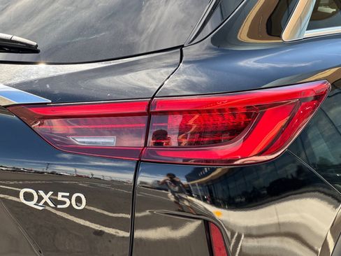 Used 2019 INFINITI QX50 Essential w/ Sensory Package image 52