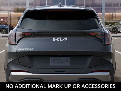New 2026 Kia Sportage EX image 13