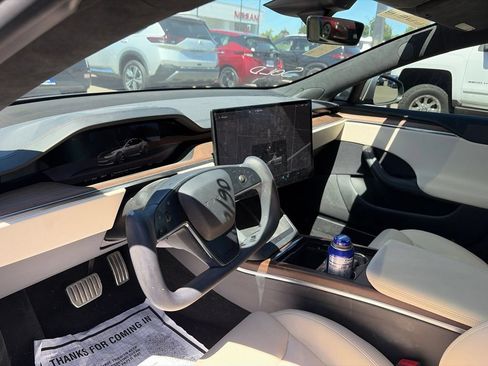 Used 2022 Tesla Model S AWD/4WD image 9